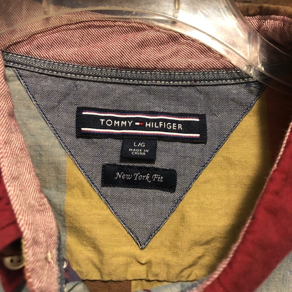 Tommy Hilfiger men’s large colorful button down - Picture 2 of 4